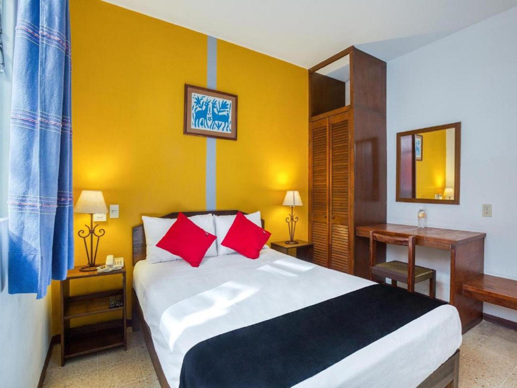 Capital O Parador Crespo Hotel, Oaxaca المظهر الخارجي الصورة