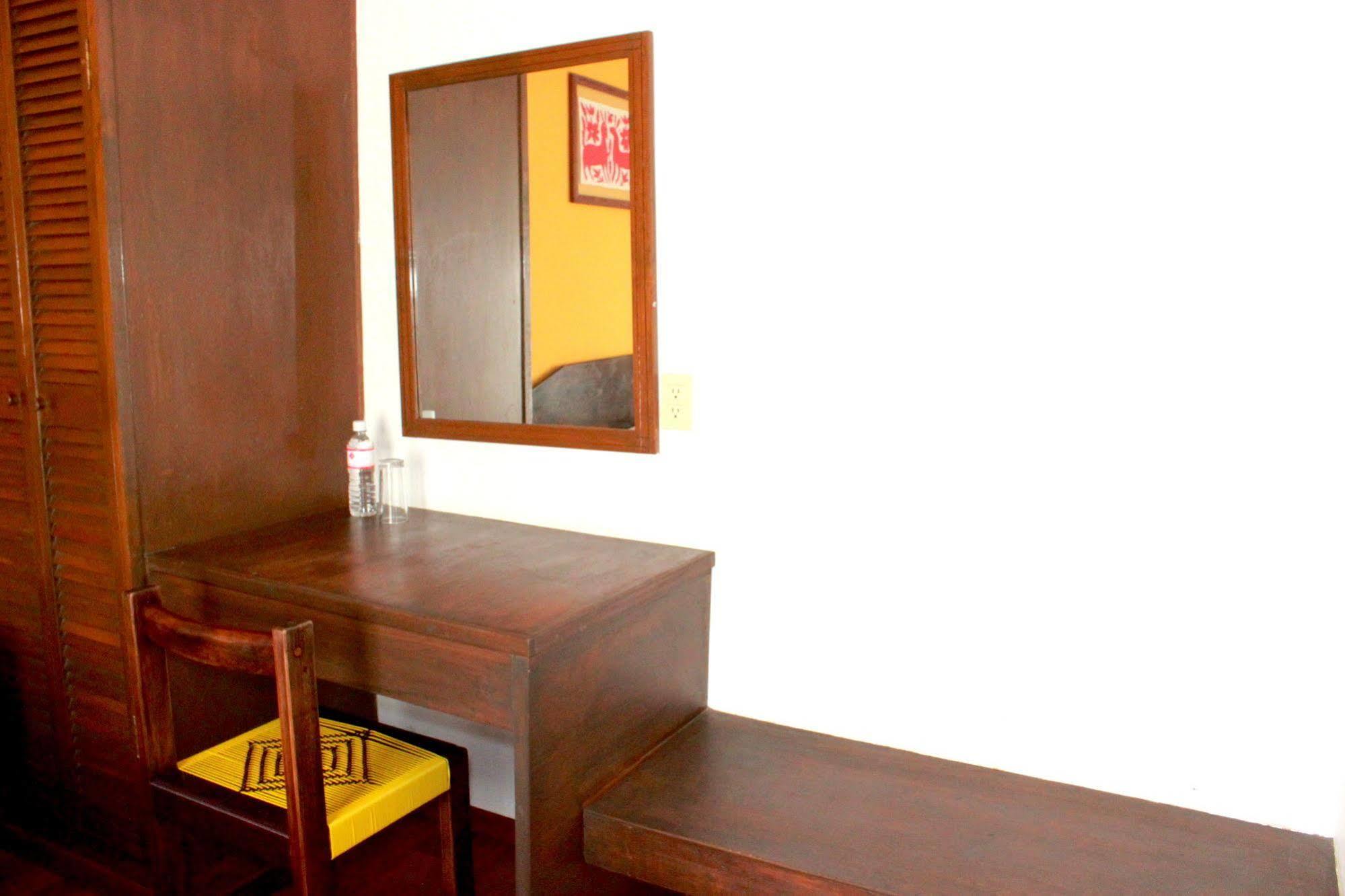 Capital O Parador Crespo Hotel, Oaxaca المظهر الخارجي الصورة